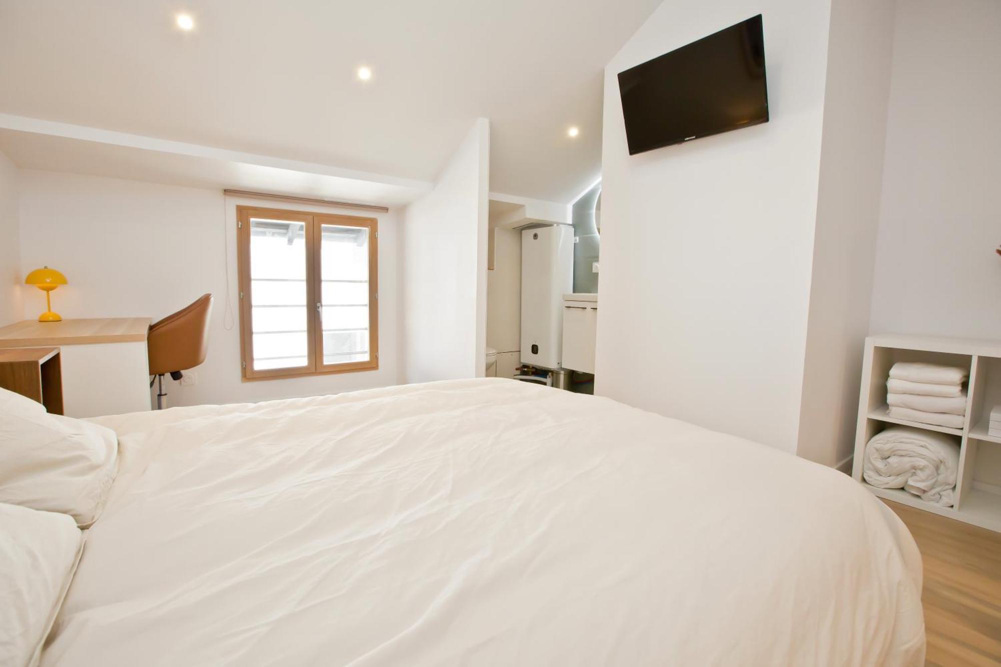 Montsejour - T2 Climatise Avec Filet Et Fauteuil Suspendu Apartment Tarbes Exterior photo