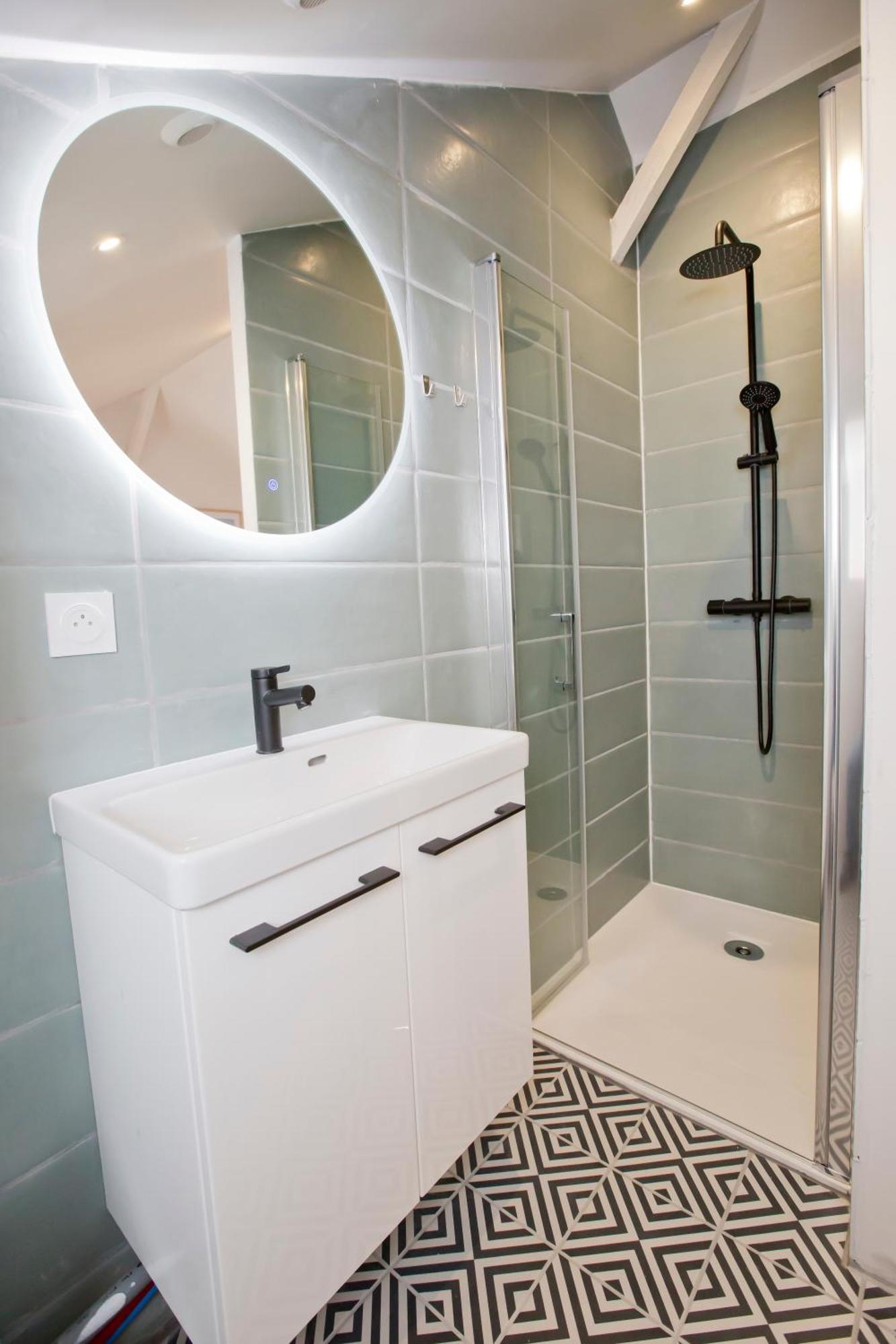 Montsejour - T2 Climatise Avec Filet Et Fauteuil Suspendu Apartment Tarbes Exterior photo